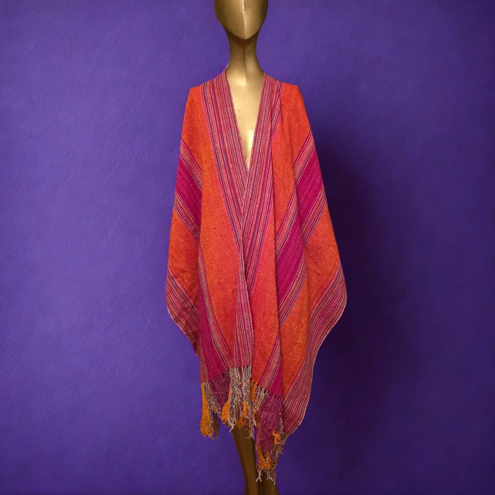 Vtg Handwoven Poncho Boho Bohemian Fringe Wrap Stevie Nicks Western Indie Exotic